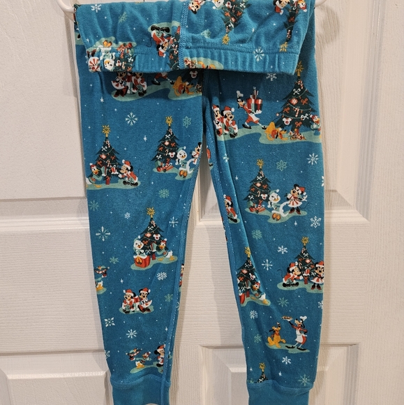 Disney Holiday Mickey Mouse and Friends Kids Pajamas - Picture 4 of 7